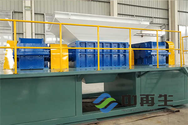 怎樣來選擇雙軸撕碎機廠家