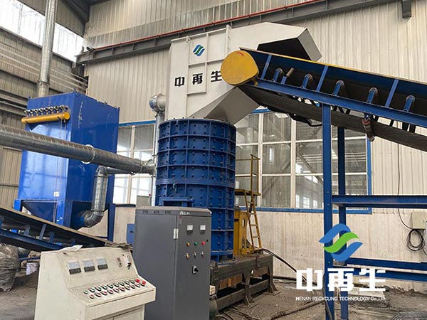 汽車水箱破碎機(jī)