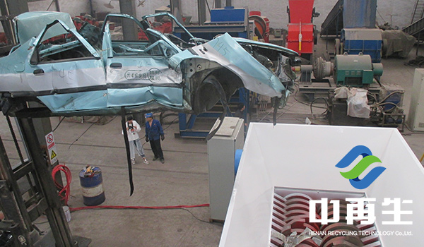 廢舊汽車撕碎機(jī)